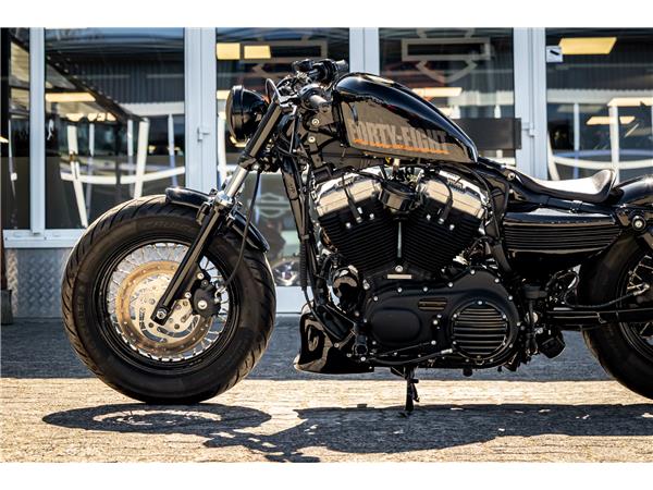Harley-Davidson XL1200X Sportster Forty-Eight