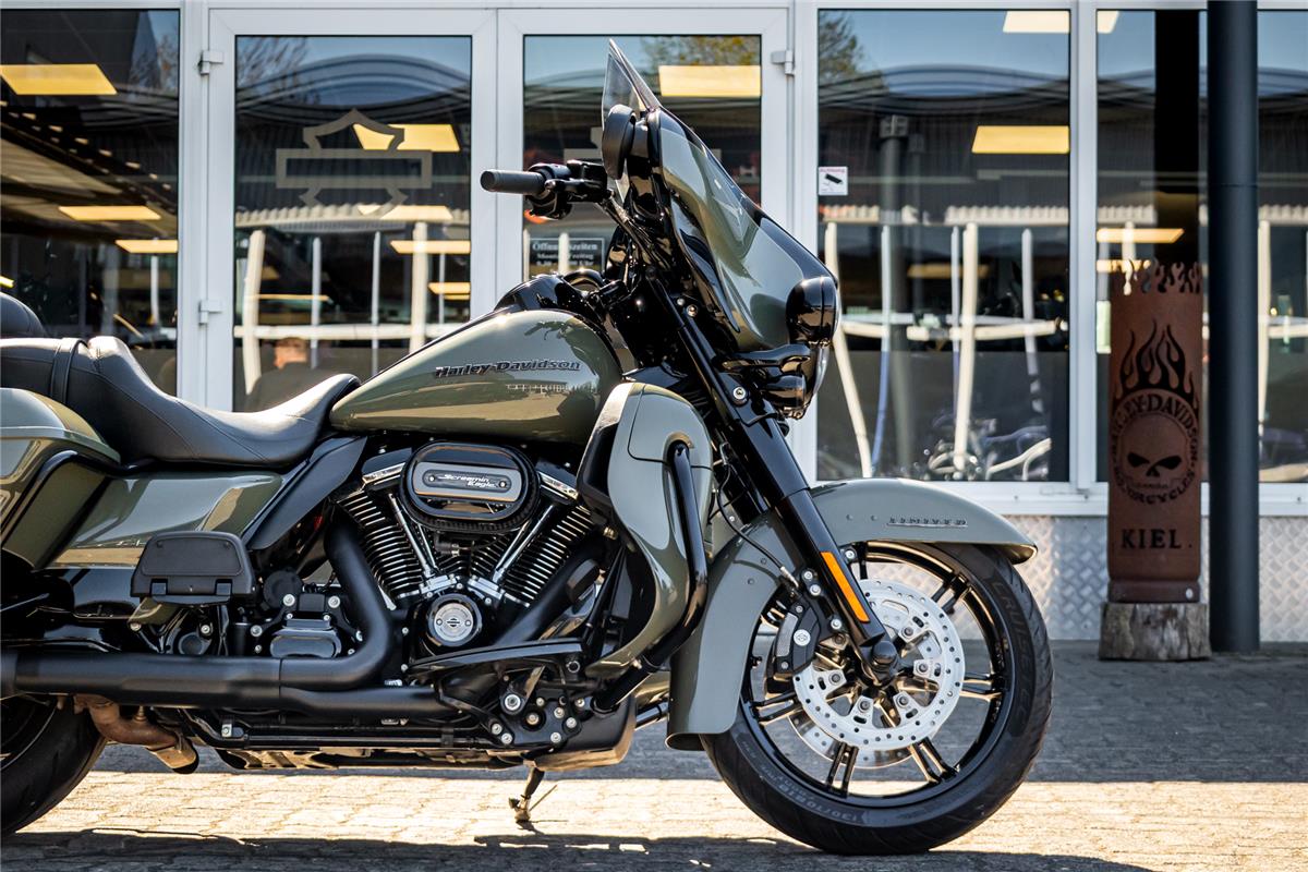 Harley-Davidson FLHTK Electra Glide Ultra Limited