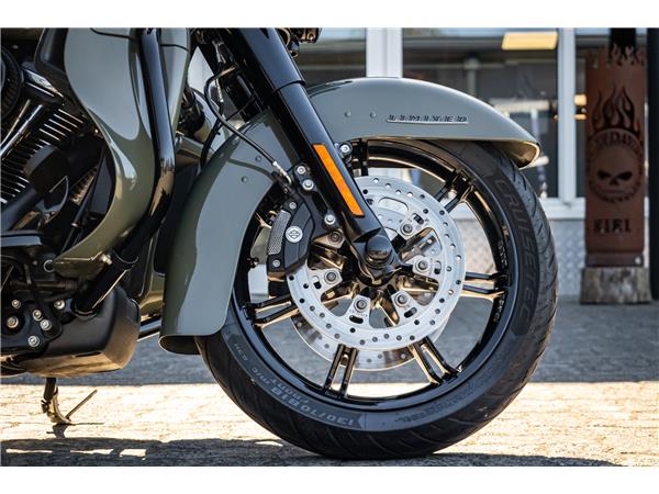 Harley-Davidson FLHTK Electra Glide Ultra Limited