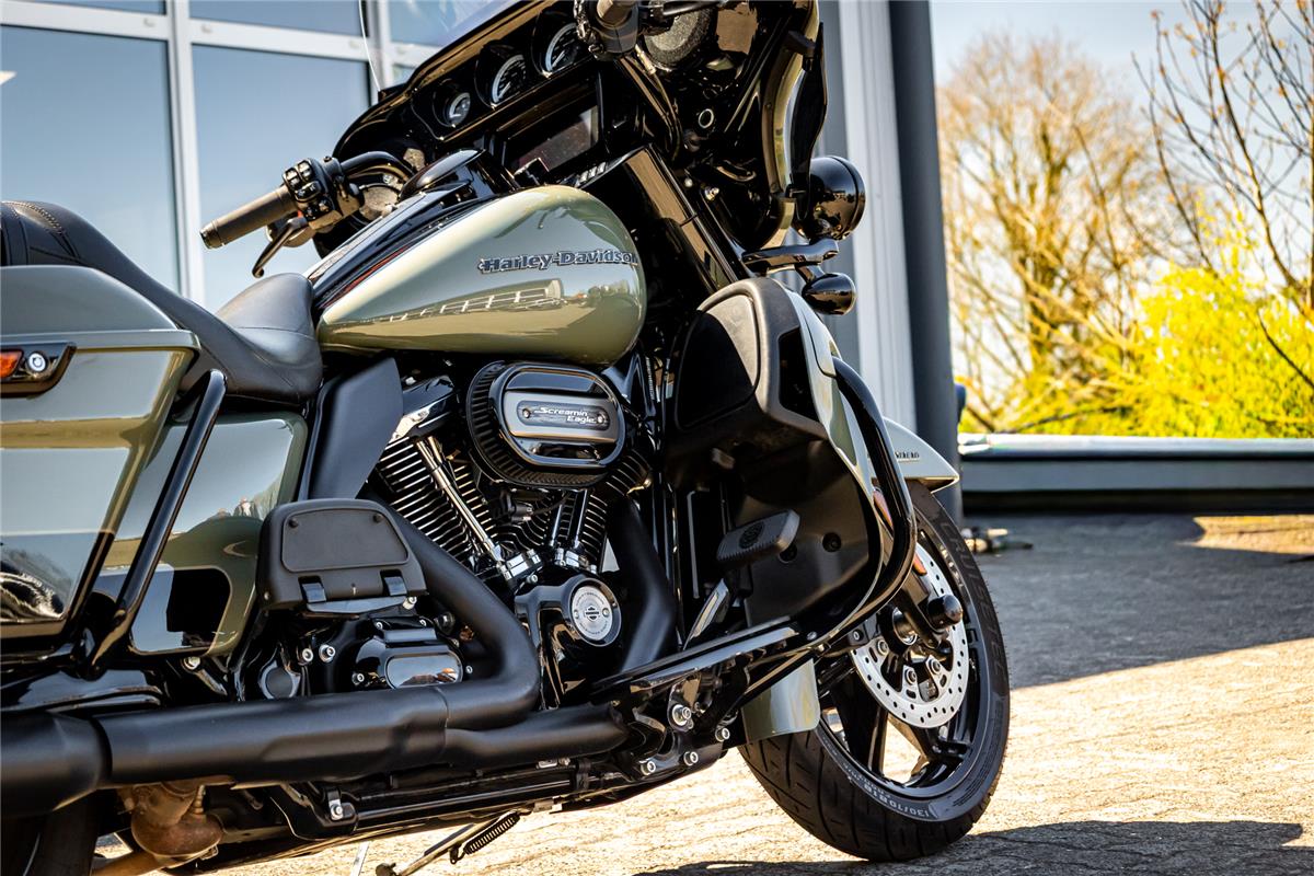 Harley-Davidson FLHTK Electra Glide Ultra Limited