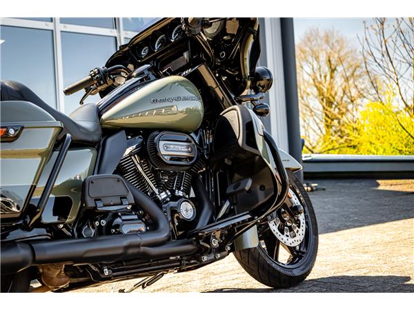 Harley-Davidson FLHTK Electra Glide Ultra Limited