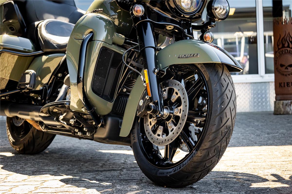 Harley-Davidson FLHTK Electra Glide Ultra Limited