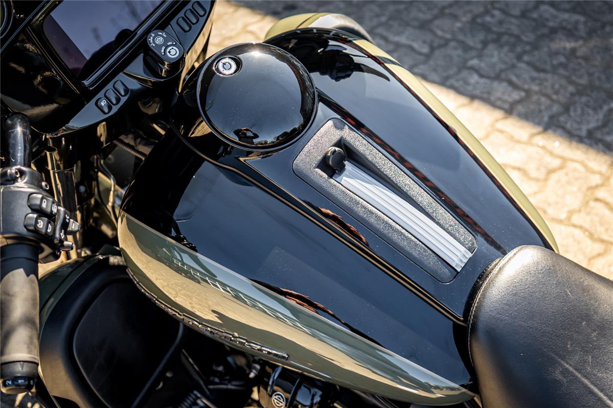 Harley-Davidson FLHTK Electra Glide Ultra Limited