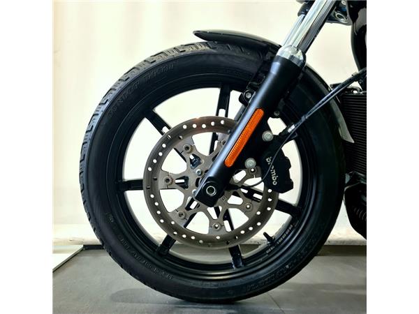 HARLEY-DAVIDSON NIGHTSTER
