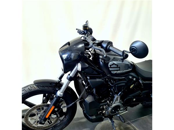 HARLEY-DAVIDSON NIGHTSTER