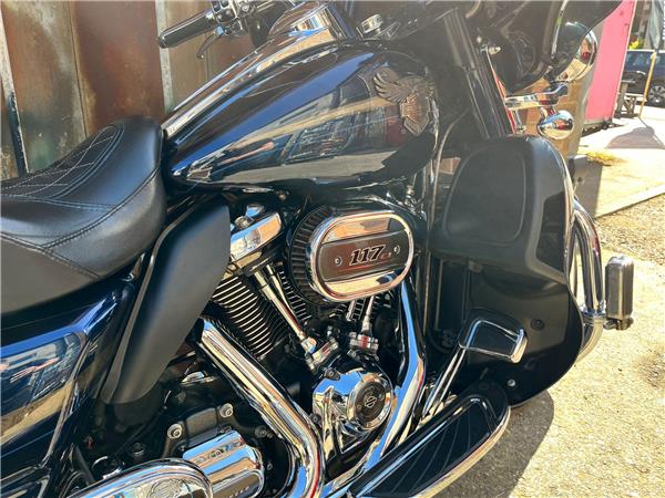 2018 Harley-Davidson CVO
