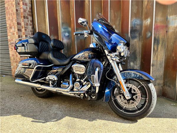 2018 Harley-Davidson CVO