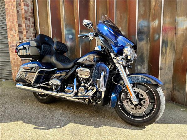 2018 Harley-Davidson CVO