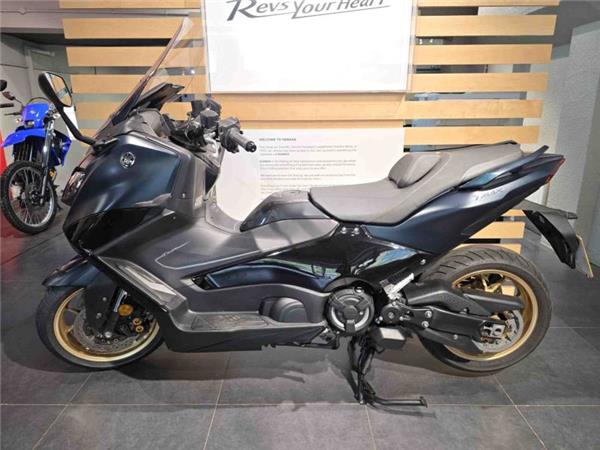 2022 Yamaha Tmax Tech MAX (XP560D) Green