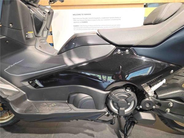 2022 Yamaha Tmax Tech MAX (XP560D) Green