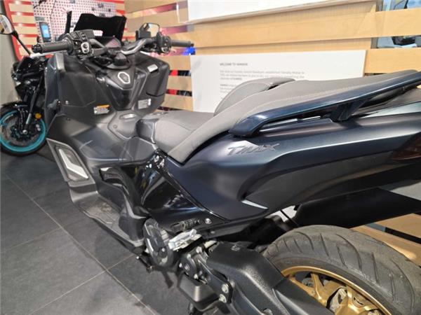 2022 Yamaha Tmax Tech MAX (XP560D) Green