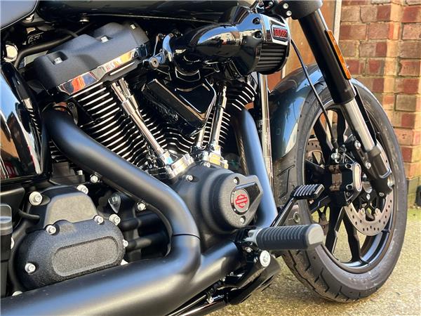 2025 Harley-Davidson Softail