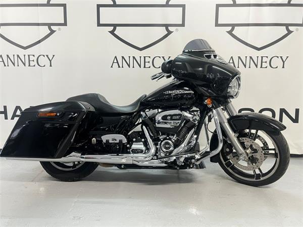 2017 HARLEY-DAVIDSON STREET GLIDE