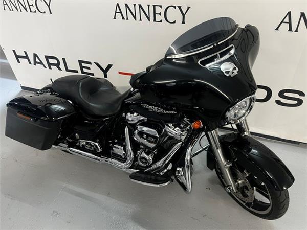 2017 HARLEY-DAVIDSON STREET GLIDE