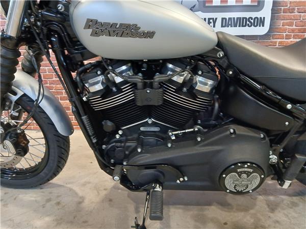 2020 HARLEY-DAVIDSON STREET BOB