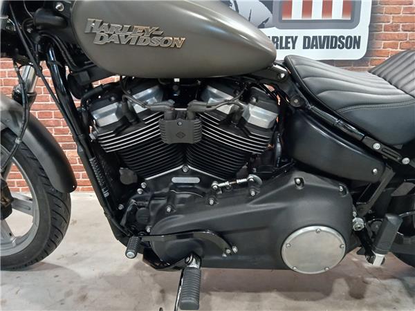 2019 HARLEY-DAVIDSON STREET BOB