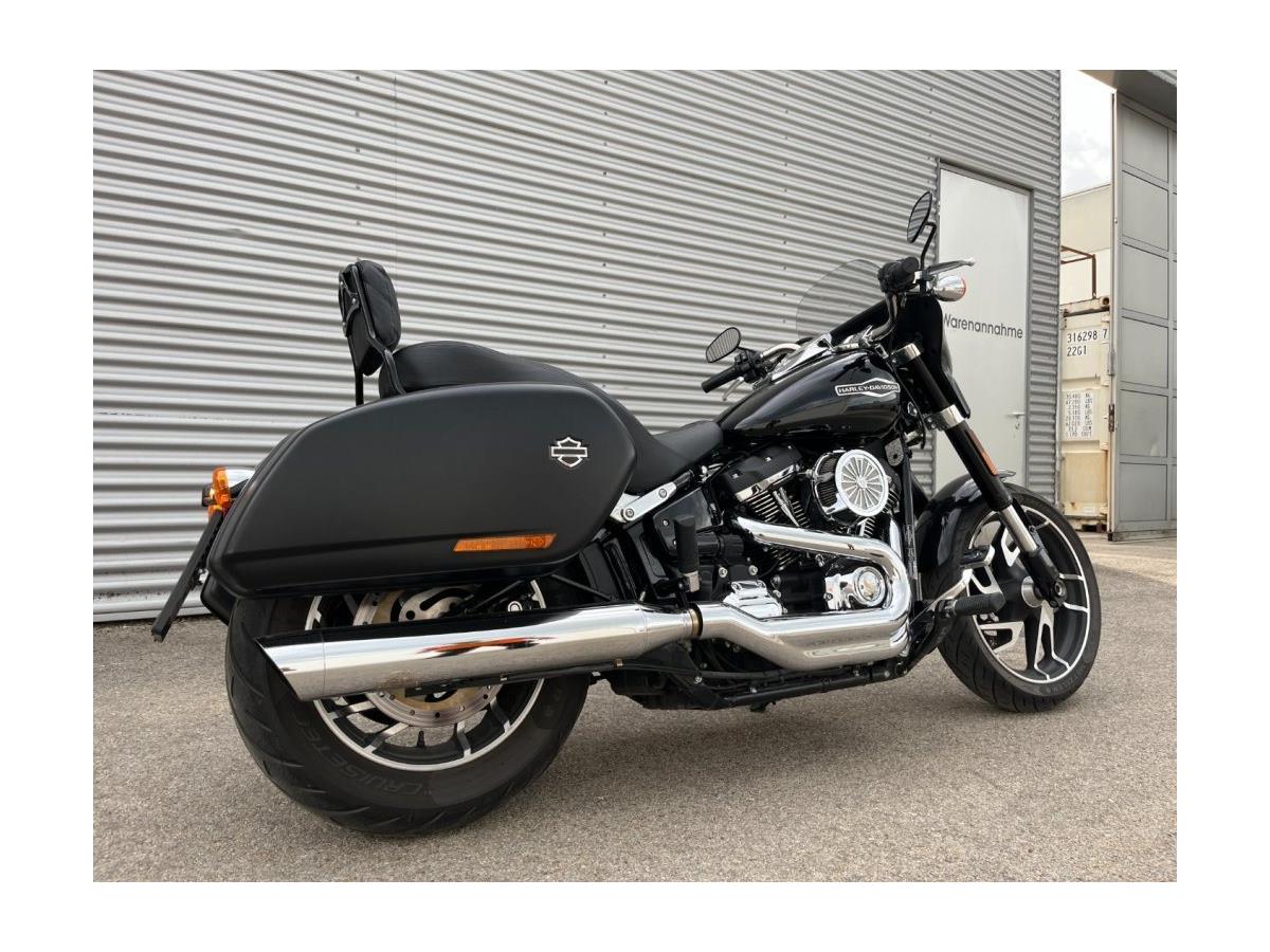 2019 Harley-Davidson Softail Sport Glide FLSB