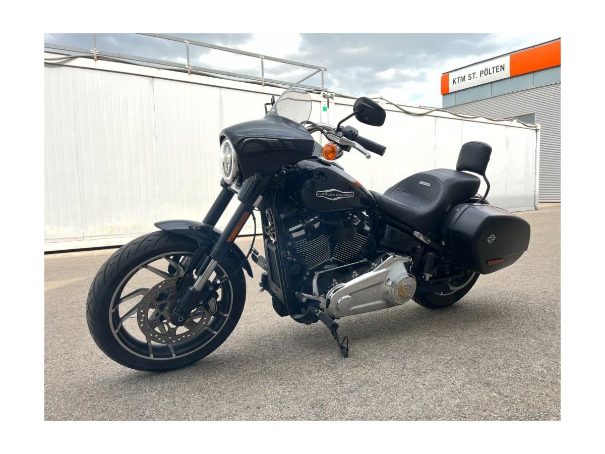 2019 Harley-Davidson Softail Sport Glide FLSB