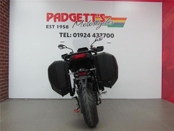 2026 Yamaha Tracer 9 GT - EXDEMOSTRATOR BLACK