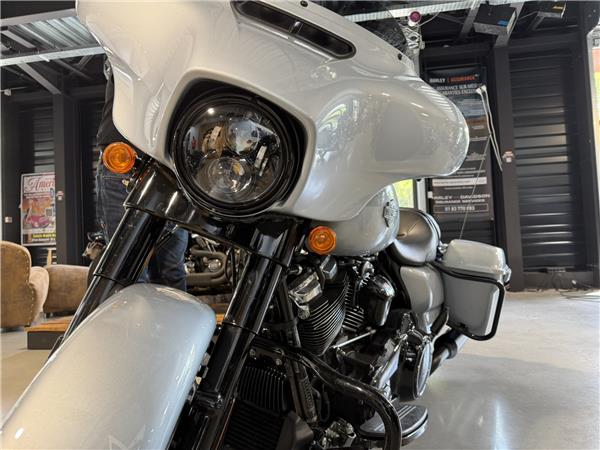 2023 HARLEY-DAVIDSON STREET GLIDE