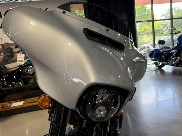 2023 HARLEY-DAVIDSON STREET GLIDE