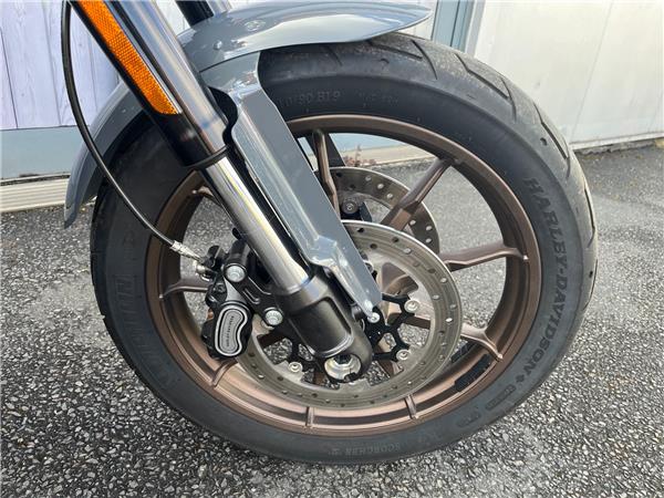 2022 HARLEY-DAVIDSON SOFTAIL FXLRS LOW RIDER S
