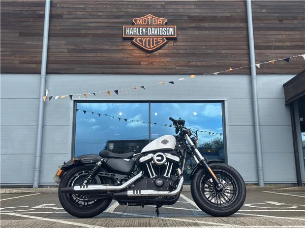 2017 HARLEY-DAVIDSON SPORTSTER XL1200X FORTY-EIGHT