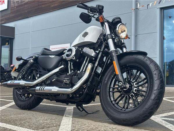 2017 HARLEY-DAVIDSON SPORTSTER XL1200X FORTY-EIGHT