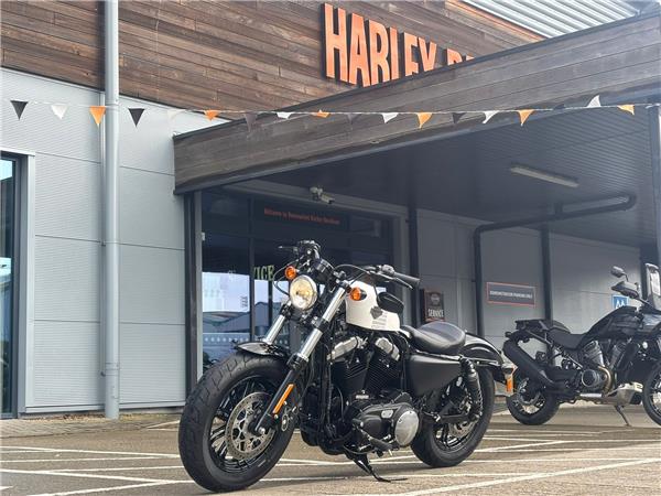 2017 HARLEY-DAVIDSON SPORTSTER XL1200X FORTY-EIGHT