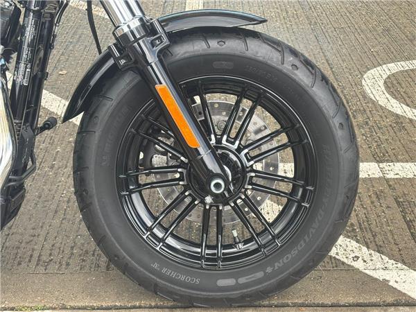 2017 HARLEY-DAVIDSON SPORTSTER XL1200X FORTY-EIGHT