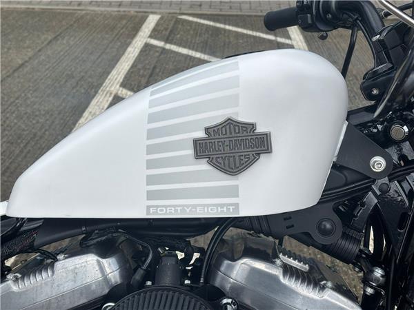 2017 HARLEY-DAVIDSON SPORTSTER XL1200X FORTY-EIGHT