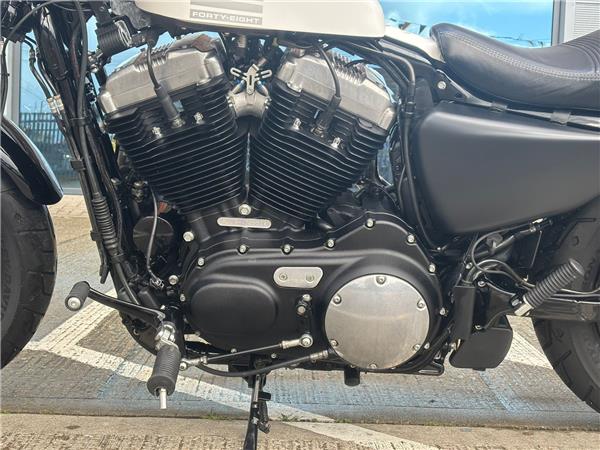 2017 HARLEY-DAVIDSON SPORTSTER XL1200X FORTY-EIGHT
