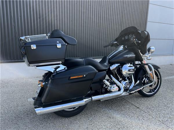 2015 HARLEY-DAVIDSON STREET GLIDE