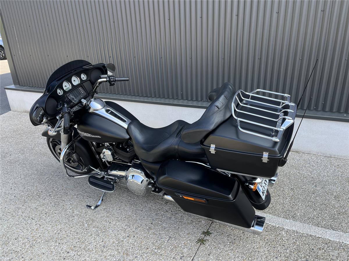 2015 HARLEY-DAVIDSON STREET GLIDE