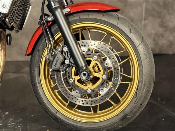 2024 Kawasaki Z650 RS