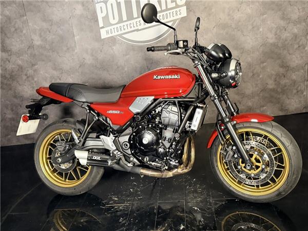 2024 Kawasaki Z650 RS
