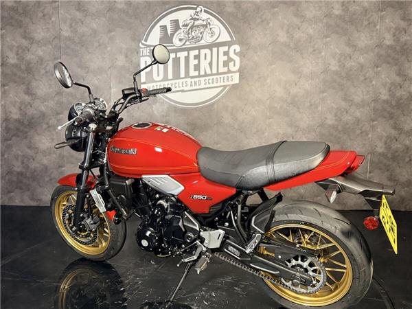 2024 Kawasaki Z650 RS