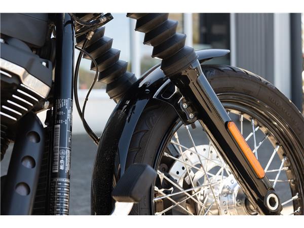 Harley-Davidson STREET BOB FXBB - kurzes Heck- Taschen