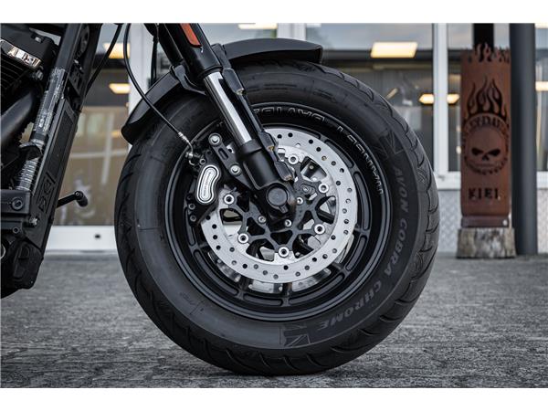 Harley-Davidson FXFBS FAT BOB 114 CUI SOFTAIL - Penzel - Avon