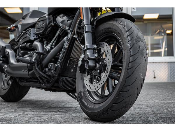 Harley-Davidson FXFBS FAT BOB 114 CUI SOFTAIL - Penzel - Avon