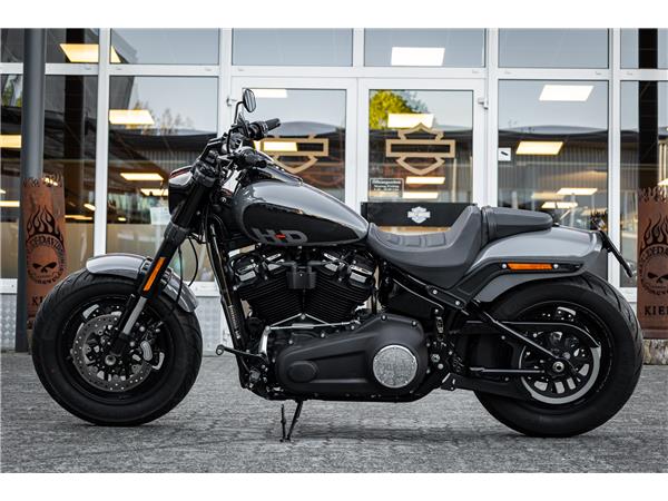Harley-Davidson FXFBS FAT BOB 114 CUI SOFTAIL - JEKILL&HYDE -