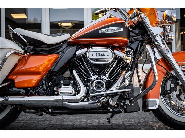 Harley-Davidson Electra Glide Highway King - JEKILL&HYDE -