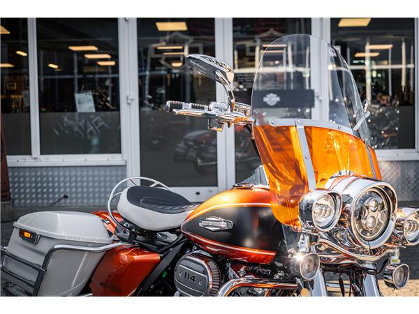 Harley-Davidson Electra Glide Highway King - JEKILL&HYDE -
