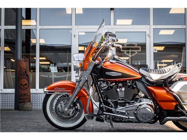 Harley-Davidson Electra Glide Highway King - JEKILL&HYDE -