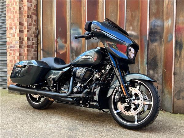 2025 Harley-Davidson Touring