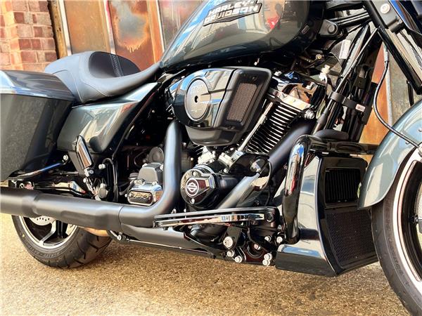2025 Harley-Davidson Touring