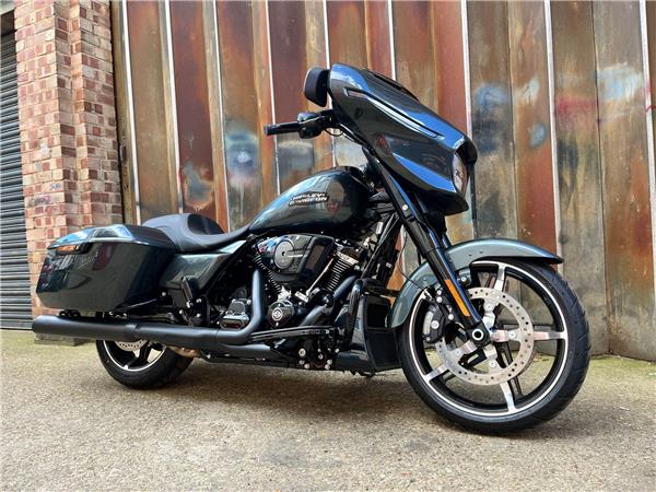 2025 Harley-Davidson Touring