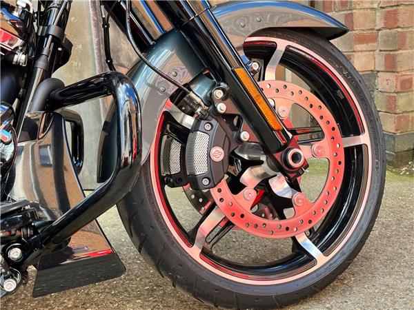 2025 Harley-Davidson Touring