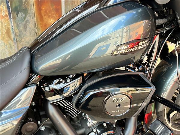 2025 Harley-Davidson Touring