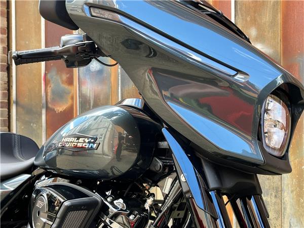 2025 Harley-Davidson Touring